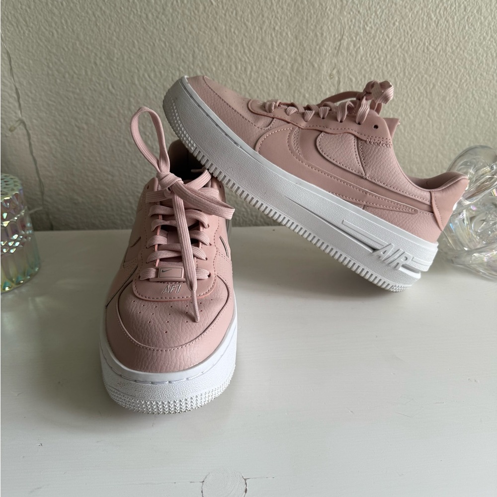Nike Women's Pink Air Force 1 sneakers